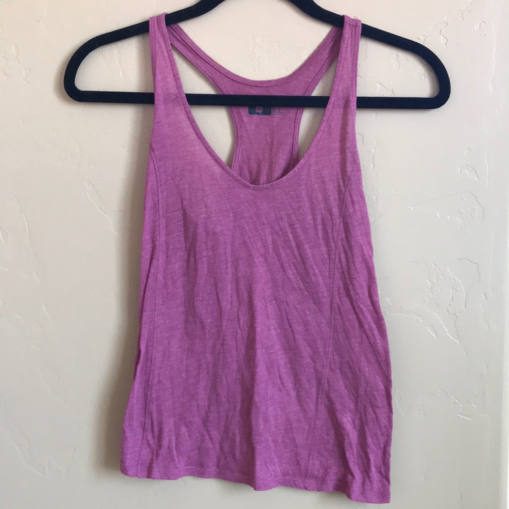 URBAN OUTFITTERS PINK TANK